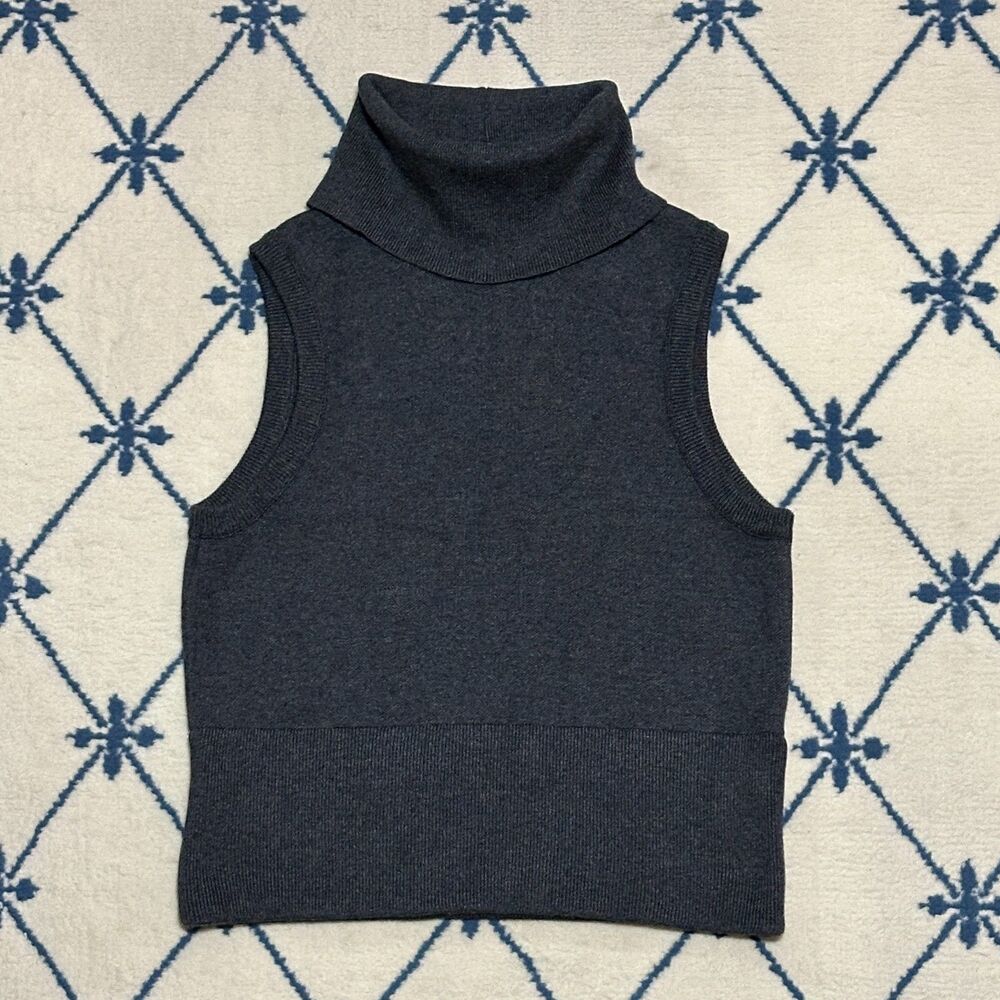 Anthropologie Pilcro Ultra High-Neck Turtleneck Knit Sweater Vest Tank - Grey